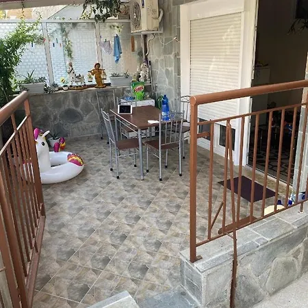 Vacation Place Kallikrateia شقة